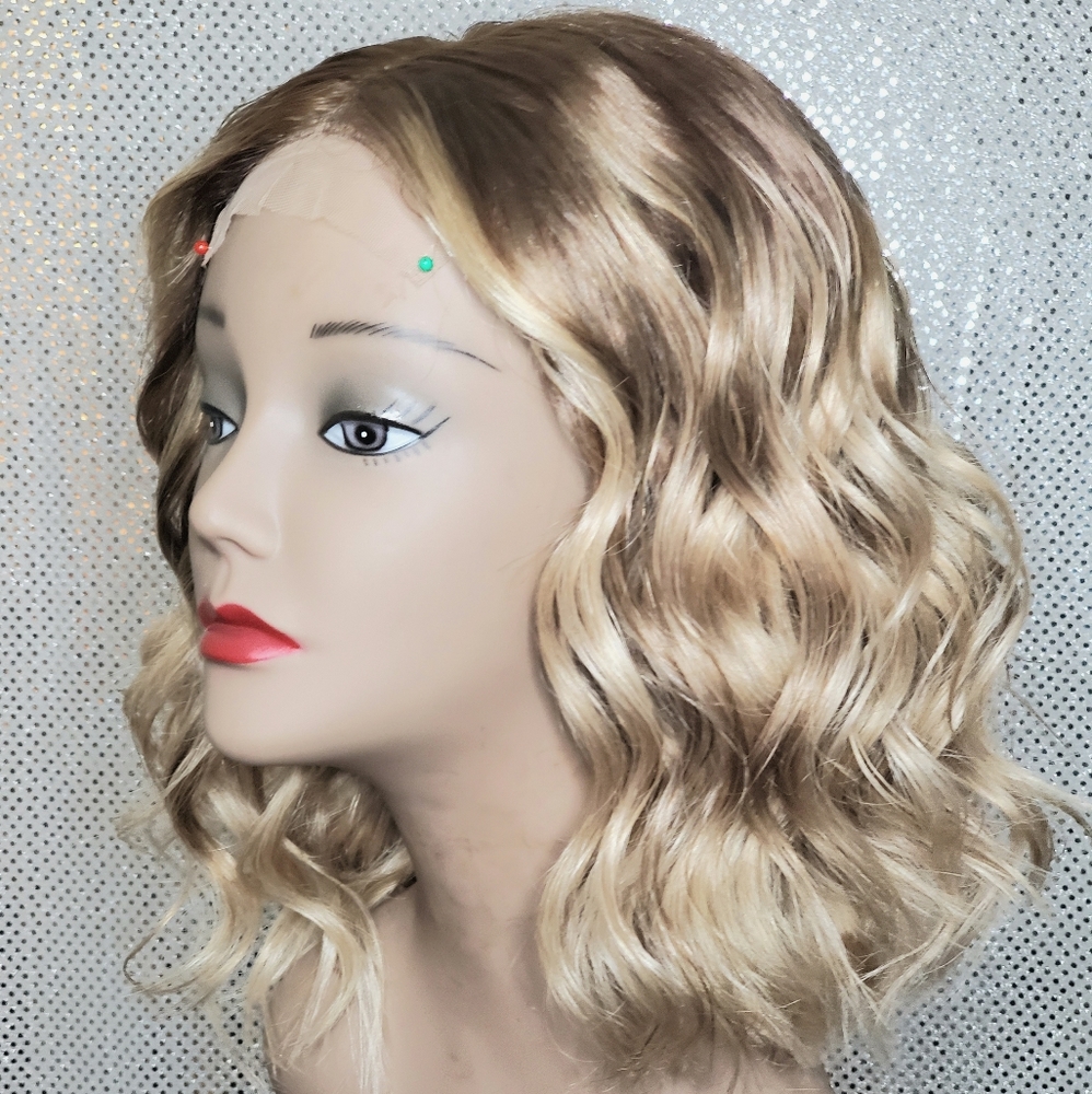 Blonde Bob Unit w/ Root Drop